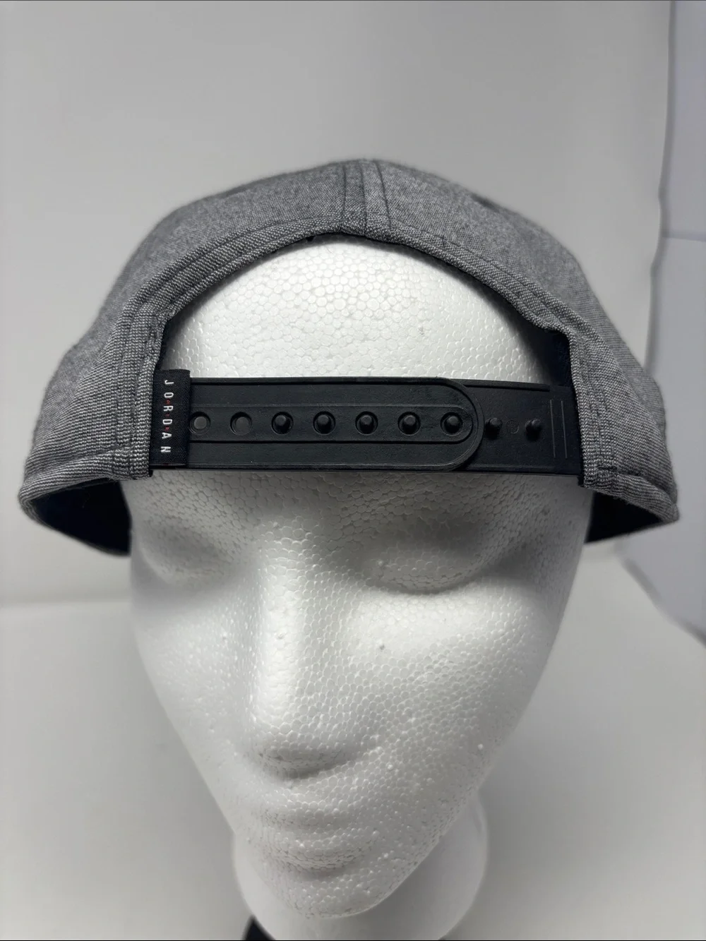 Jordan Heather Grey Hat with Red Jumpman